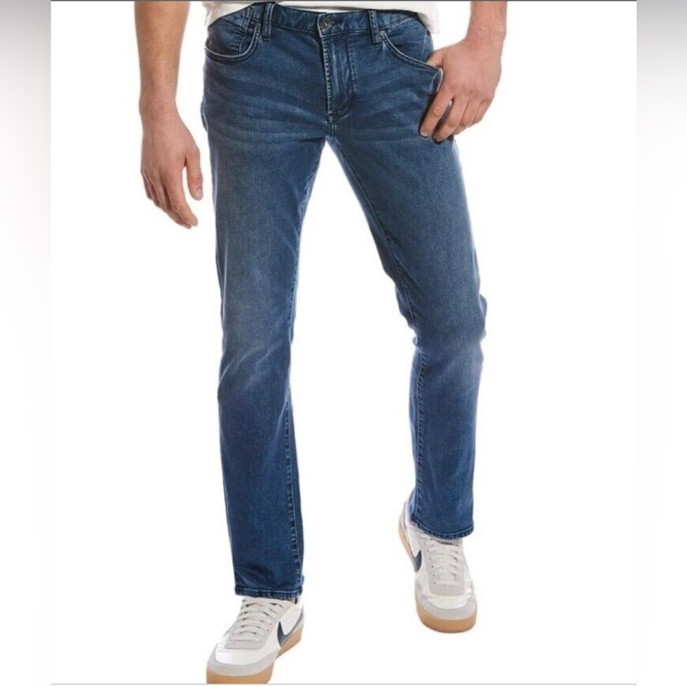 John Varvatos Bowery Slim Straight Jean in Medium Blue Size 36